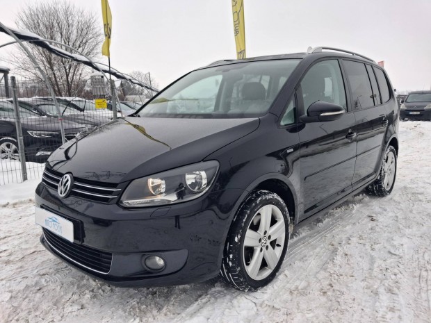 Volkswagen Touran 1.4 TSI BMT Highline DSG [7 s...
